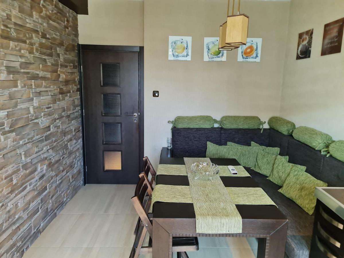 Gh Apartment Vratza Vratsa Exteriör bild